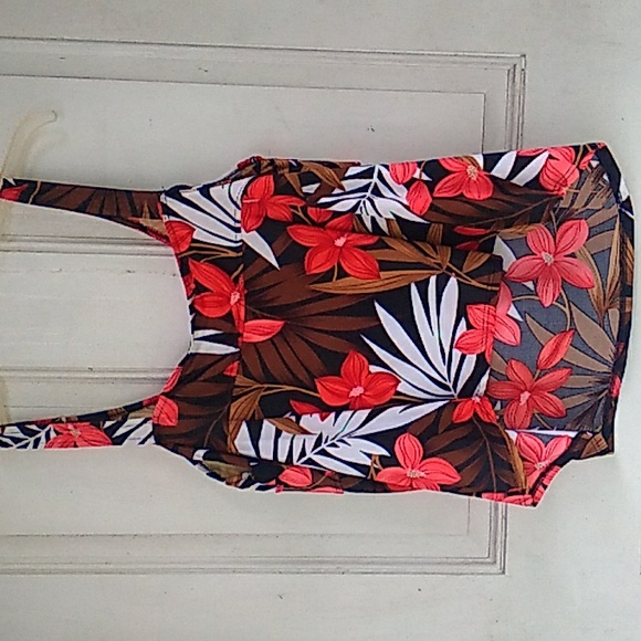 Paradise Bay Swim Tankini Top Floral - Picture 3 of 7